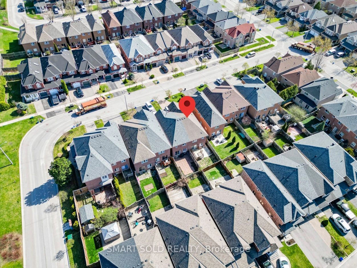 24 Christephen Crescent, Richmond Hill, ON L4S 2S6
