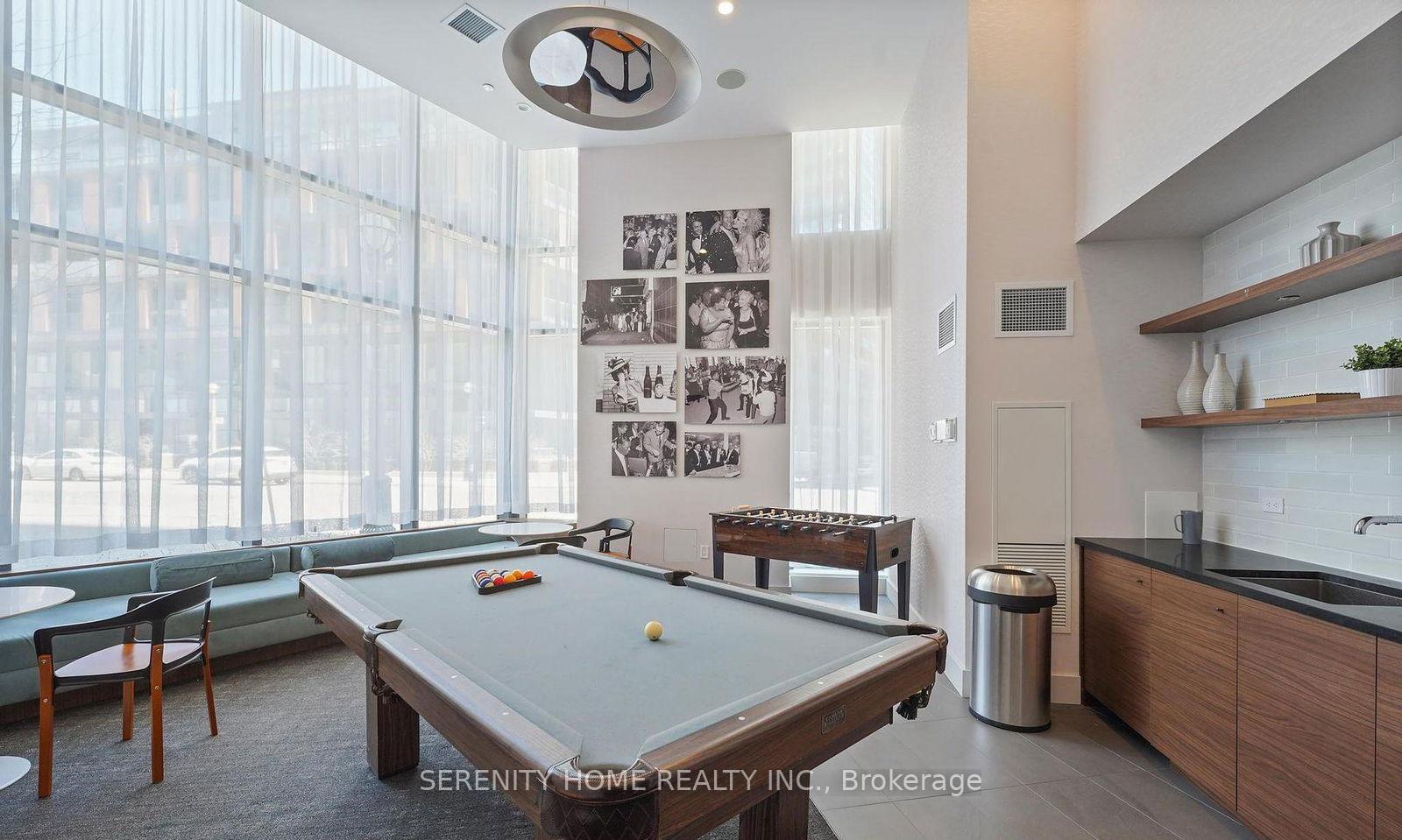 2 Bedrooms Condo at 38 Iannuzzi,  Toronto For sale