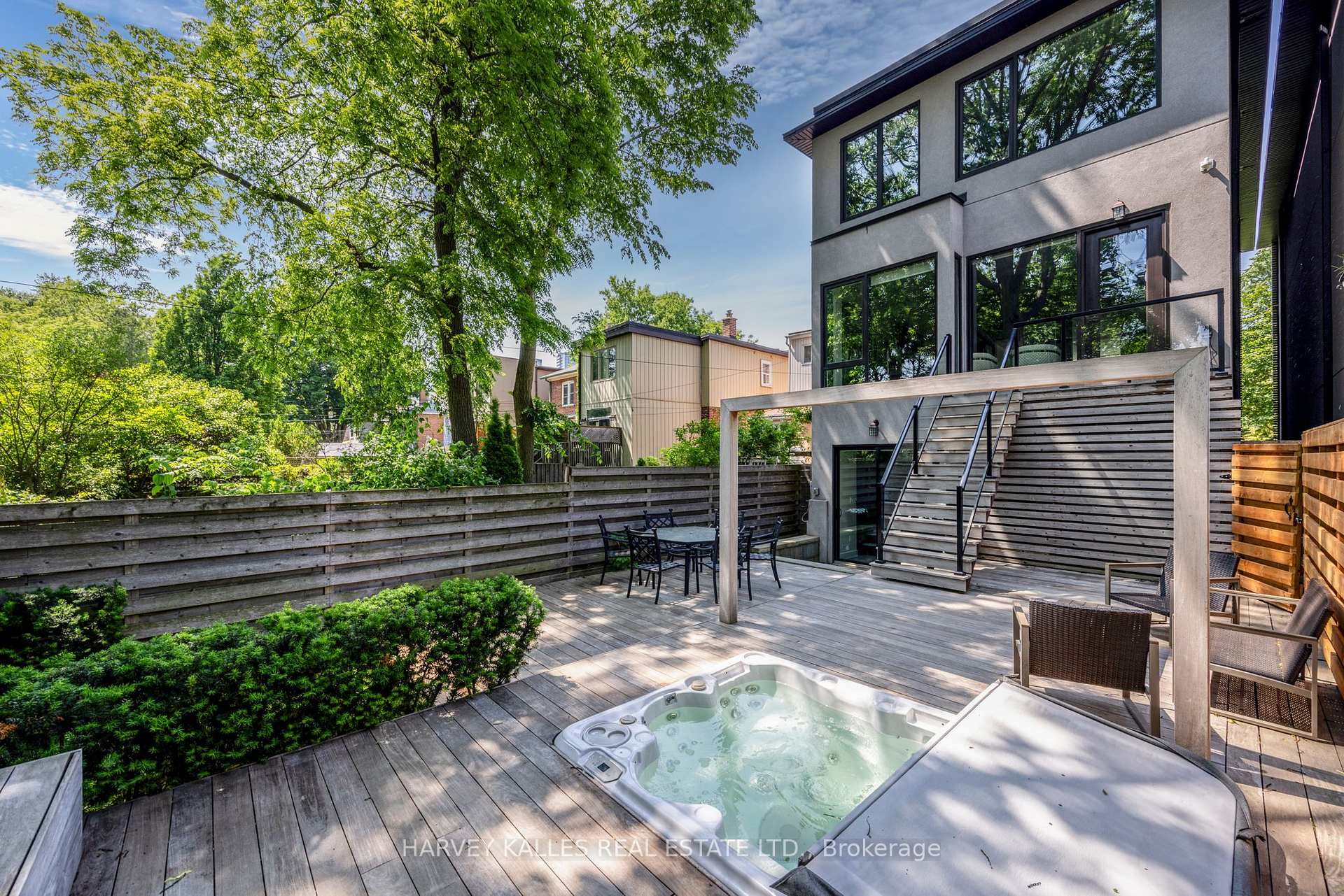397 Soudan Avenue