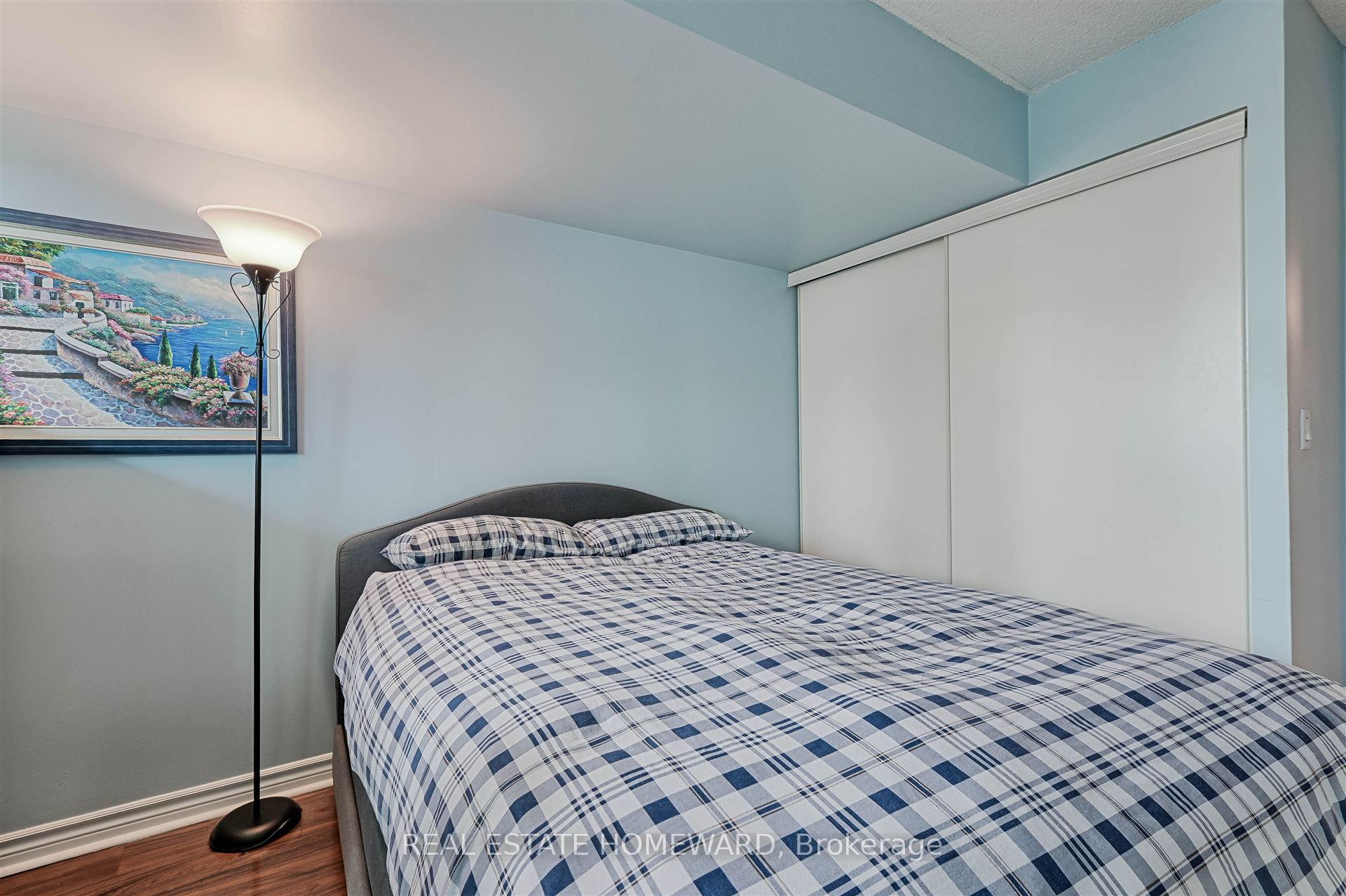 3 Bedrooms Condo at 397 Front, Toronto For sale