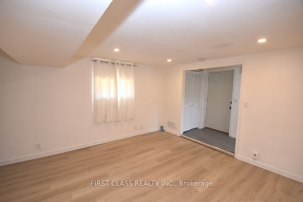 75 Bradshaw Street, #B