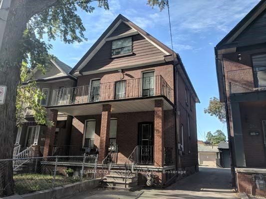 282 Gladstone