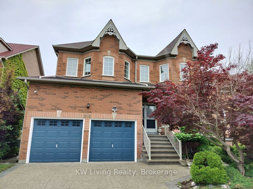 858 Silverthorn Mill