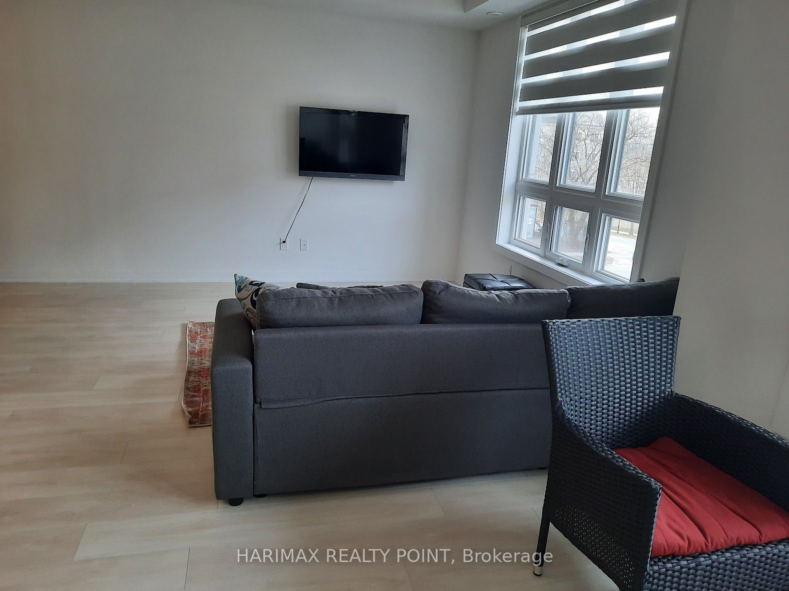 4015 Hickory Drive, #8