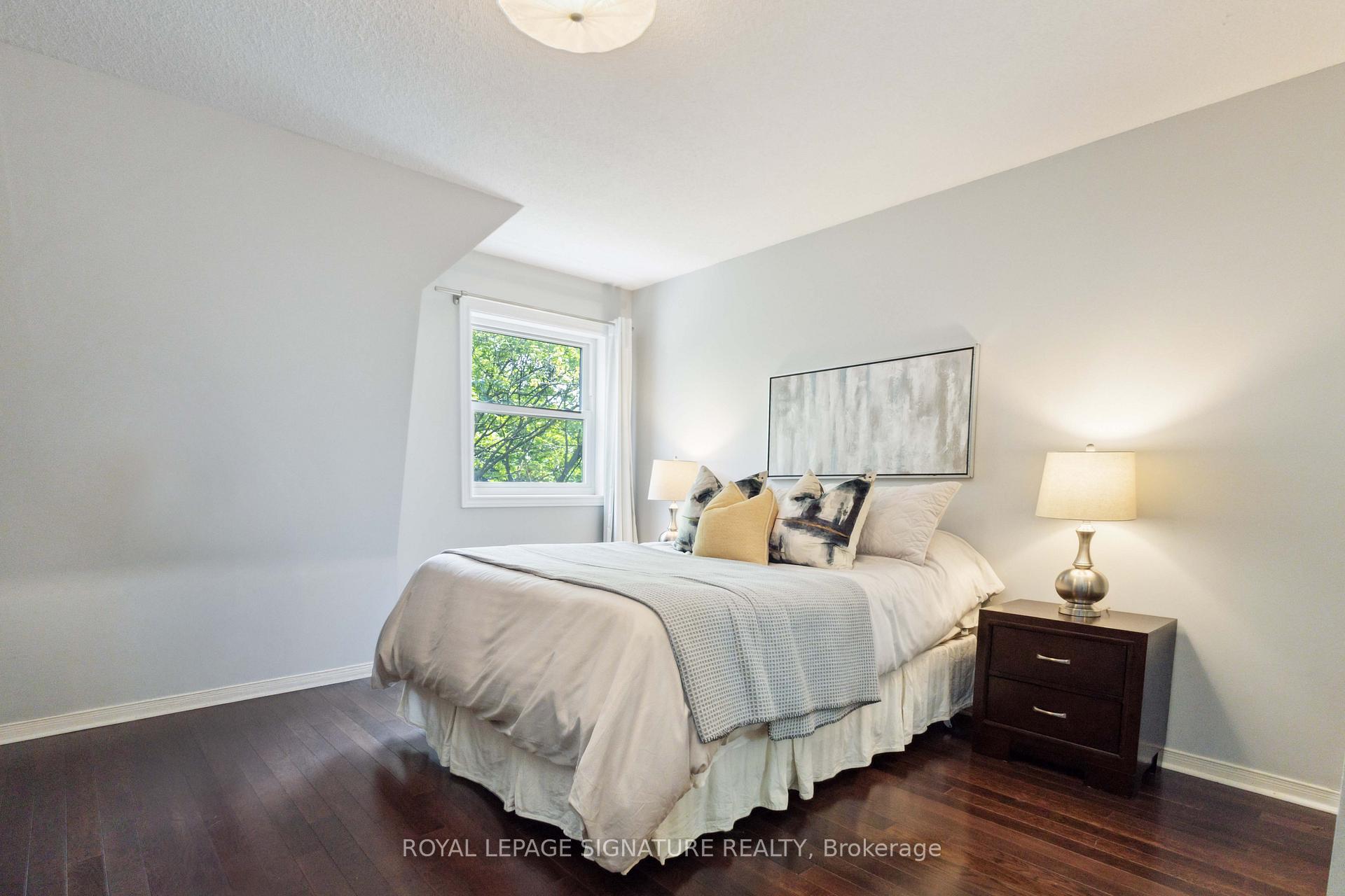 2 Bedrooms Condo at 36B Massey, Toronto For sale
