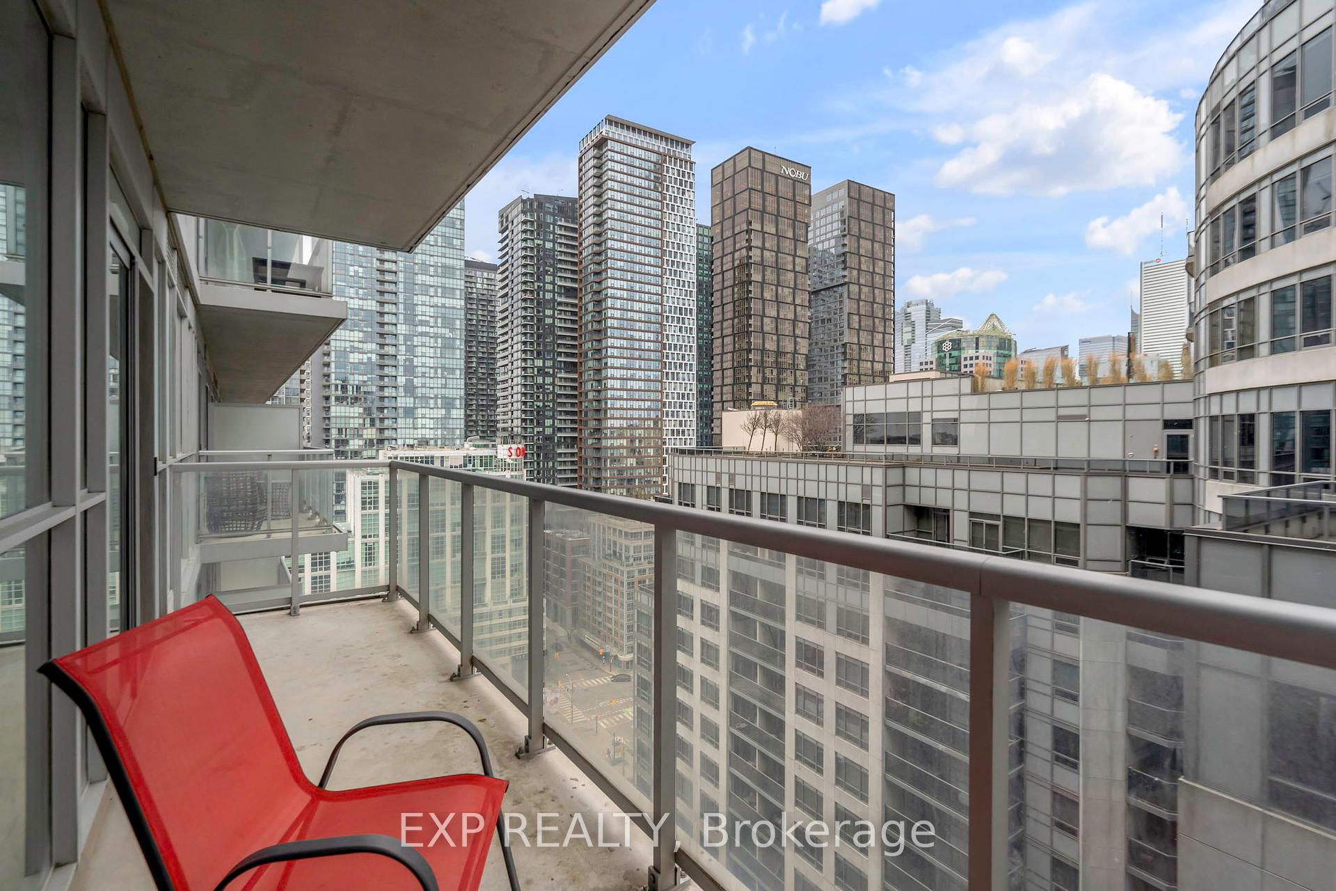 1 Bedroom Condo at 352 Front, Toronto For sale