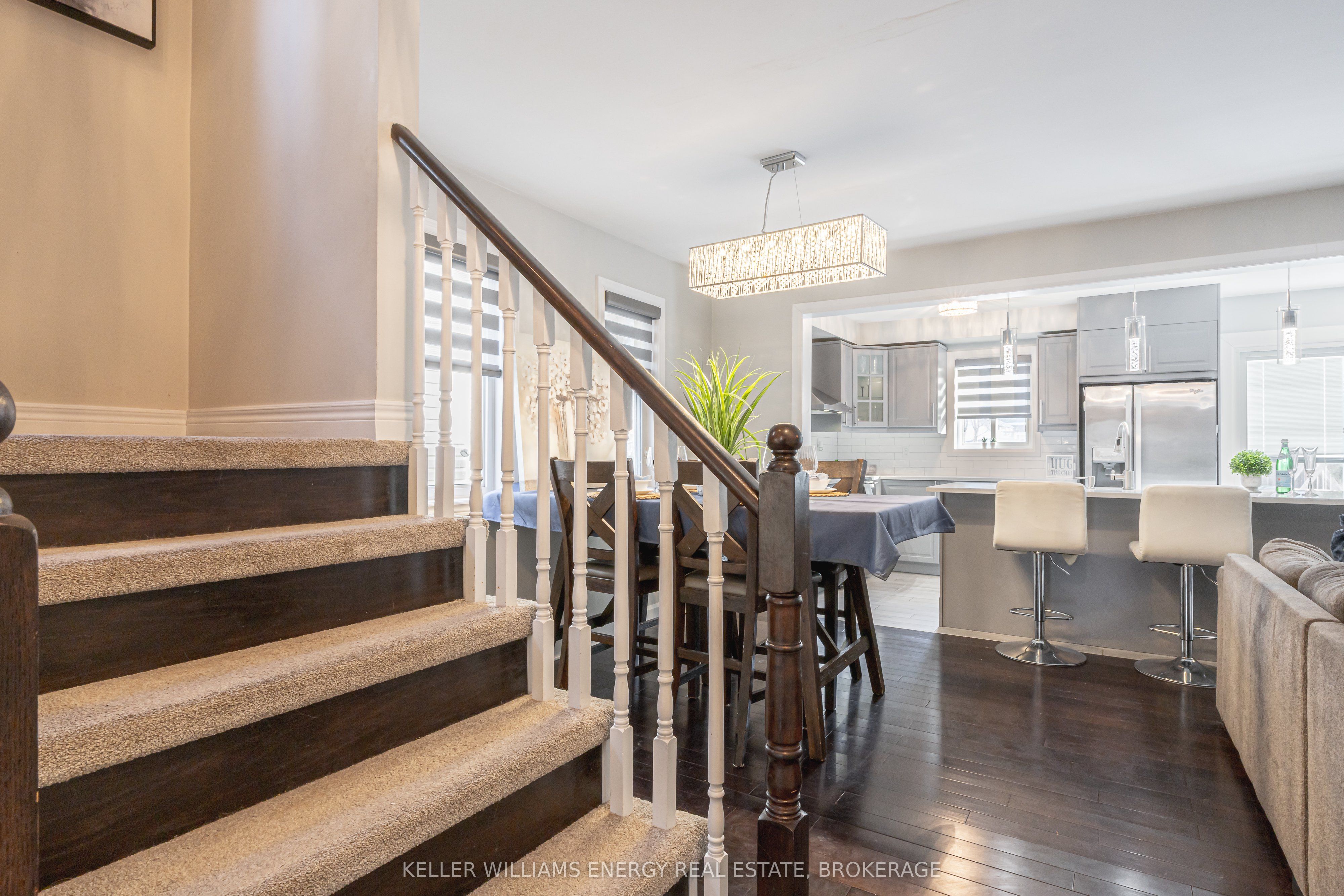 112 Rich Crescent