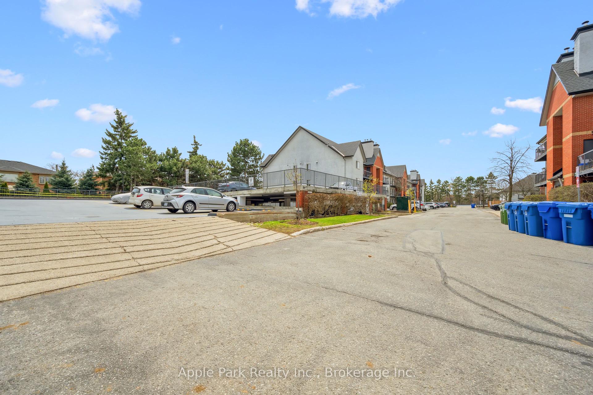 2 Bedrooms Condo at 1450 Glen Abbey,  Oakville For sale