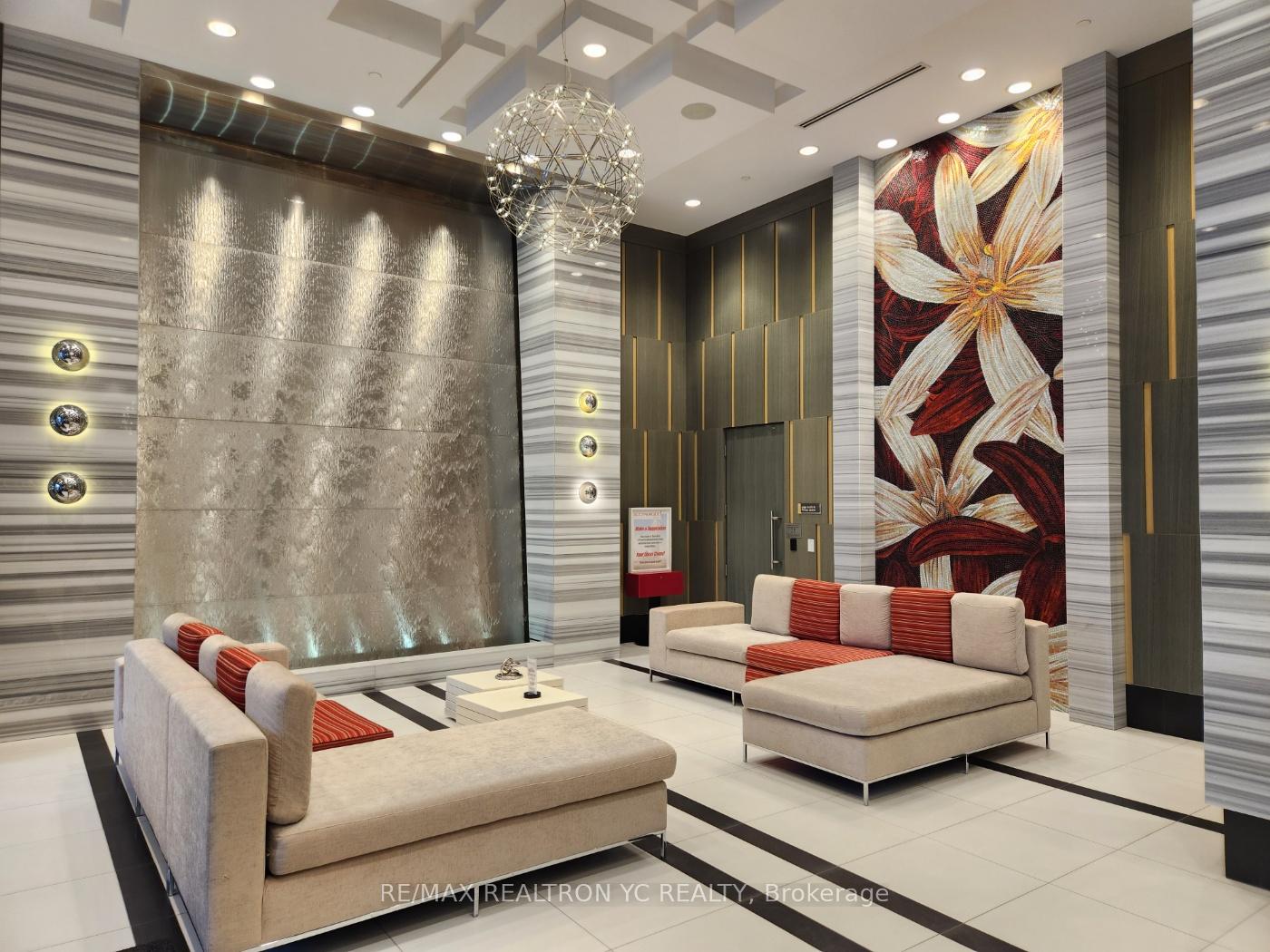 2 Bedrooms Condo at 55 Ann O’reilly,  Toronto For sale