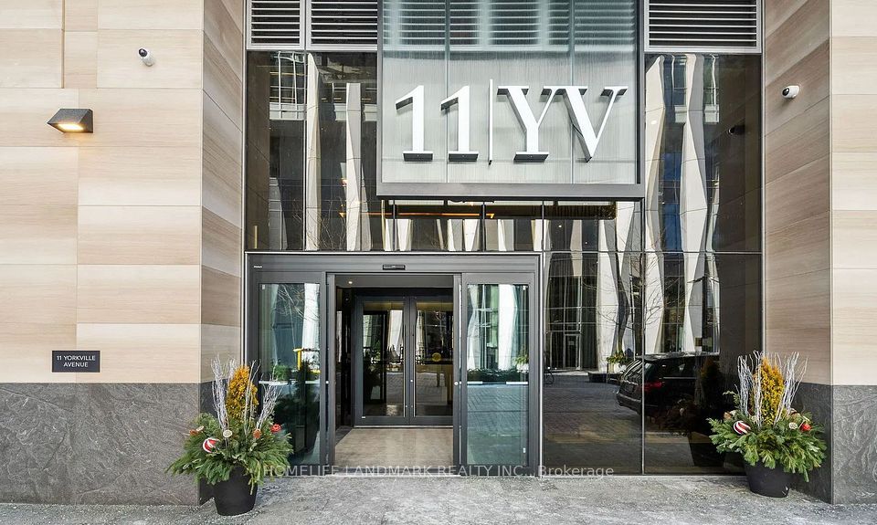 11 Yorkville