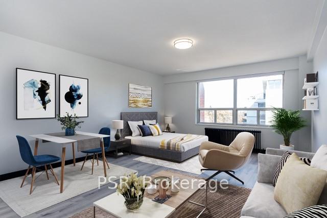 #205 - 600 Eglinton Avenue, Toronto Unit: 205