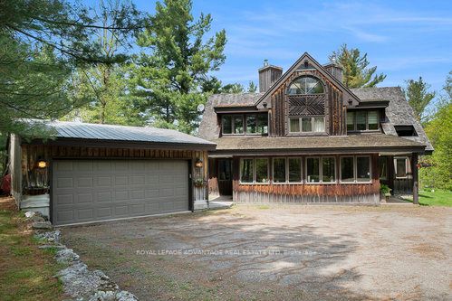 1022 Tullys Way, Tay Valley, ON K7H 3C5