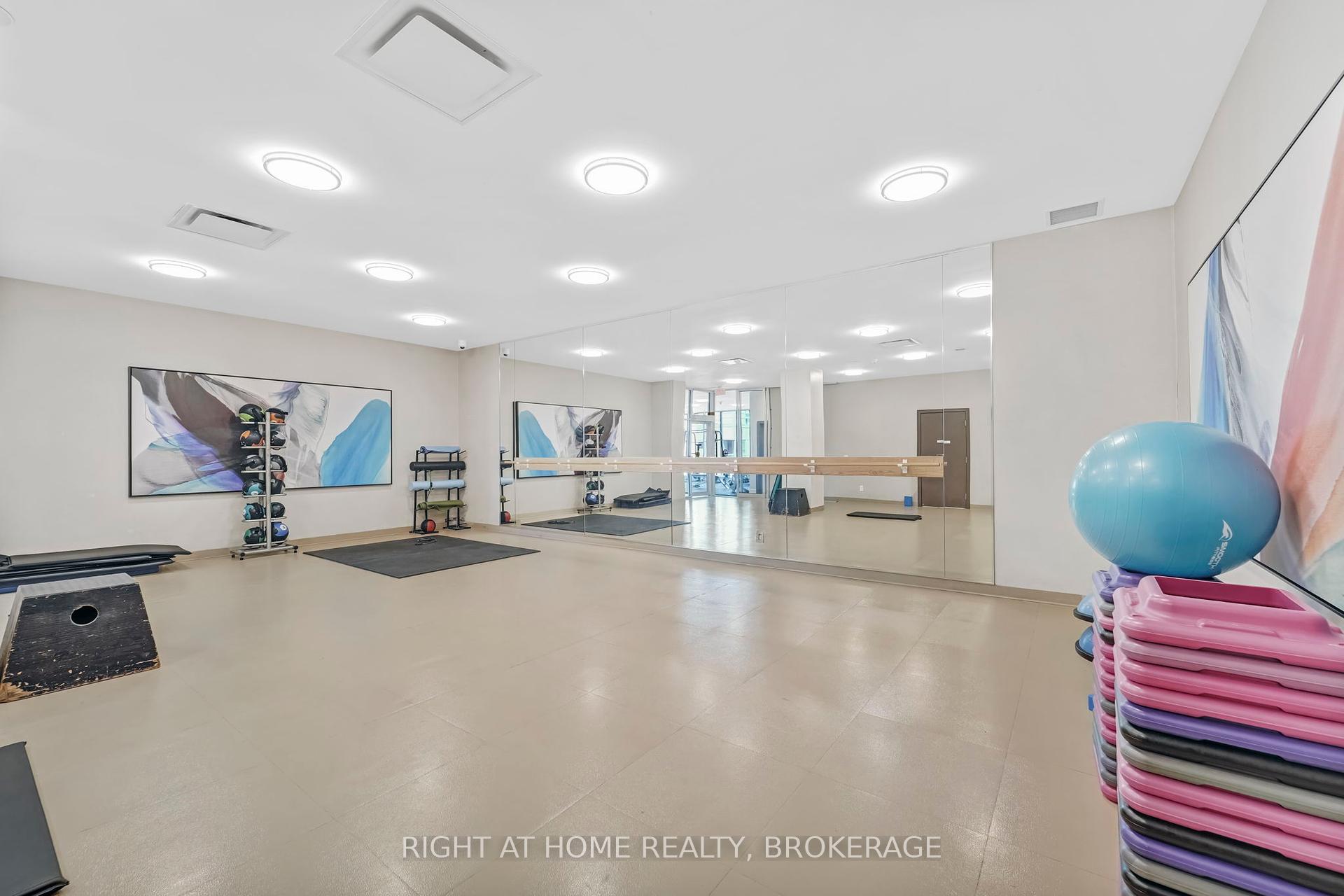 2 Bedrooms Condo at 15 Legion, Toronto For sale