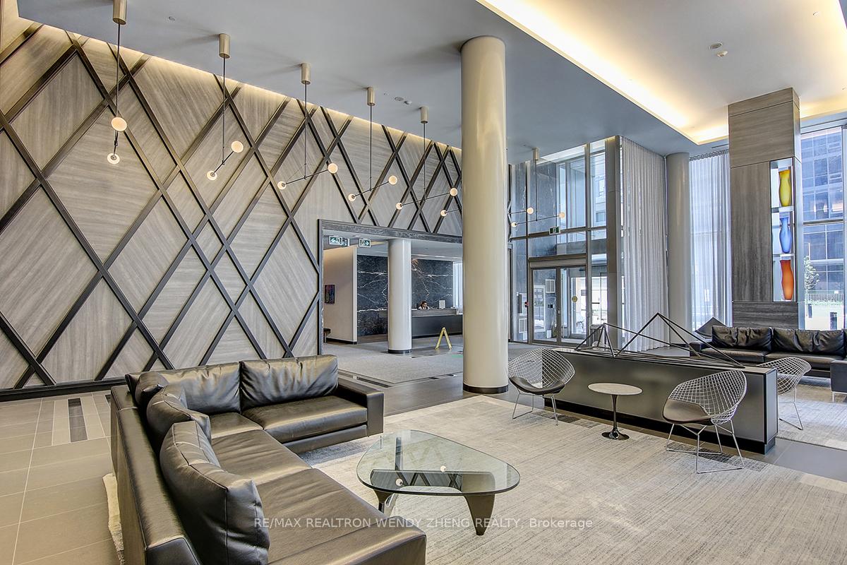 2 Bedrooms Condo at 52 Forest Manor, Toronto For sale