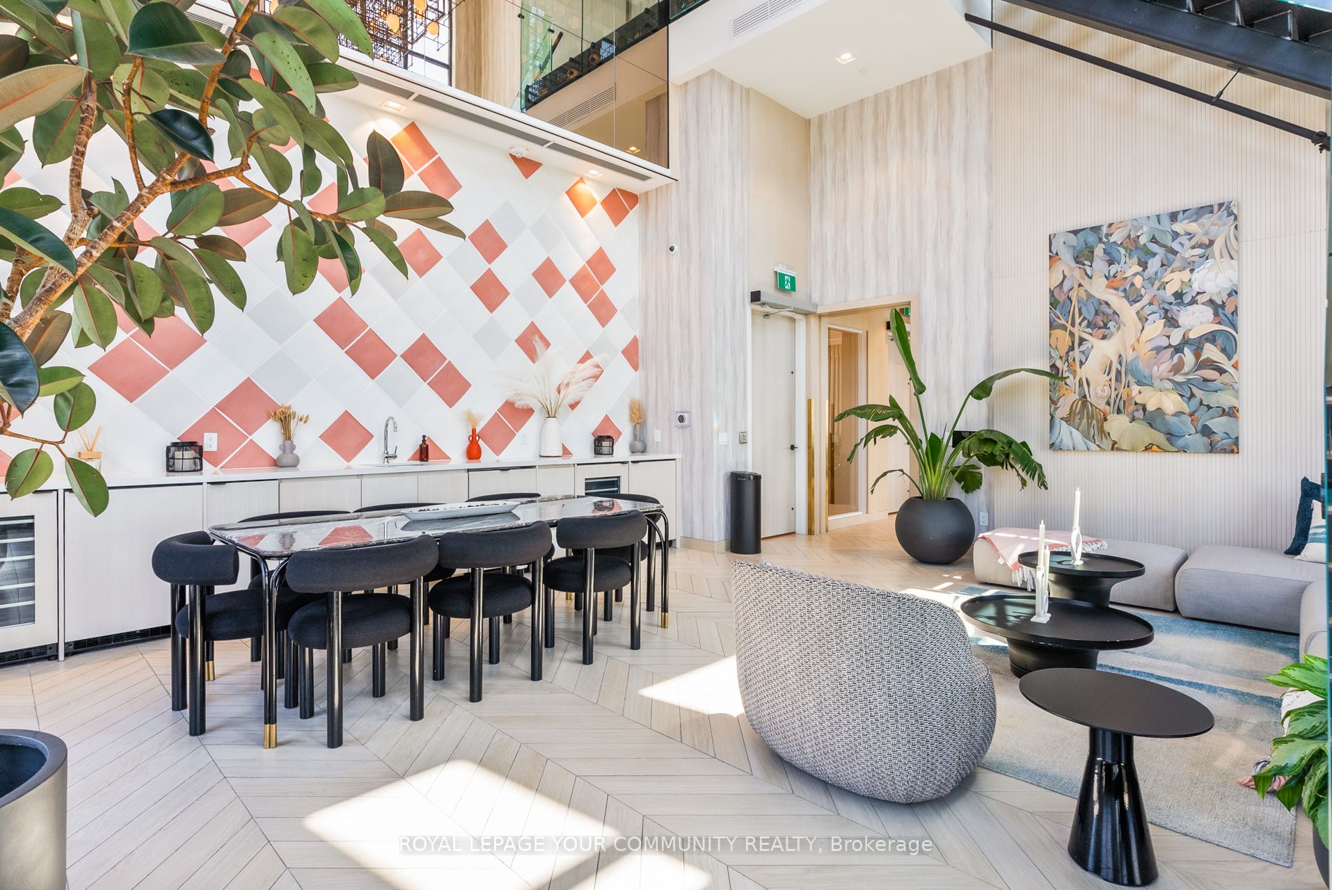 200 Redpath Avenue, #3306
