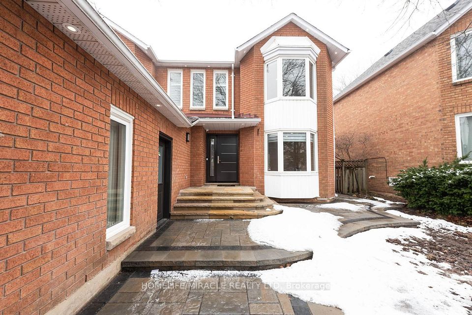 #Upper - 2116 Eighth Line, Oakville, ON L6H 3Z1