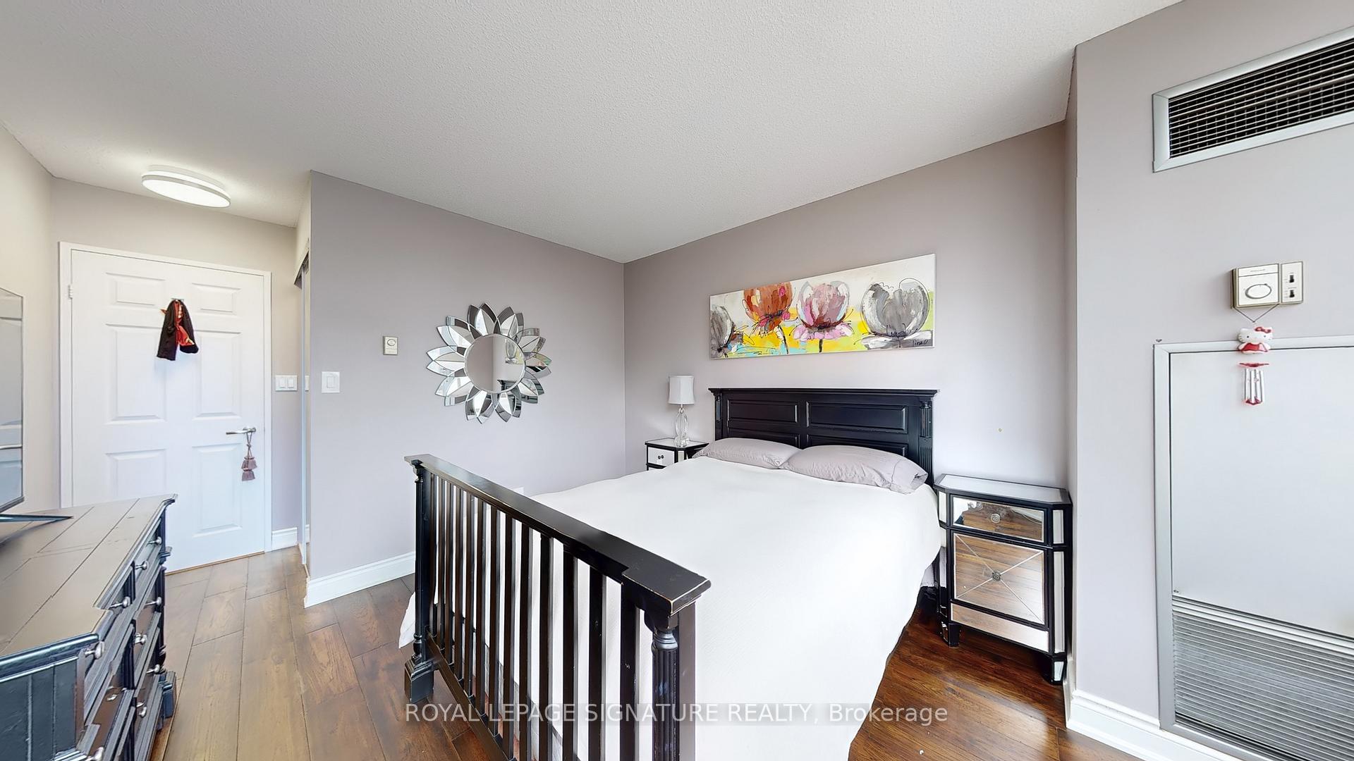 2 Bedrooms Condo at 3605 Kariya, Mississauga For sale