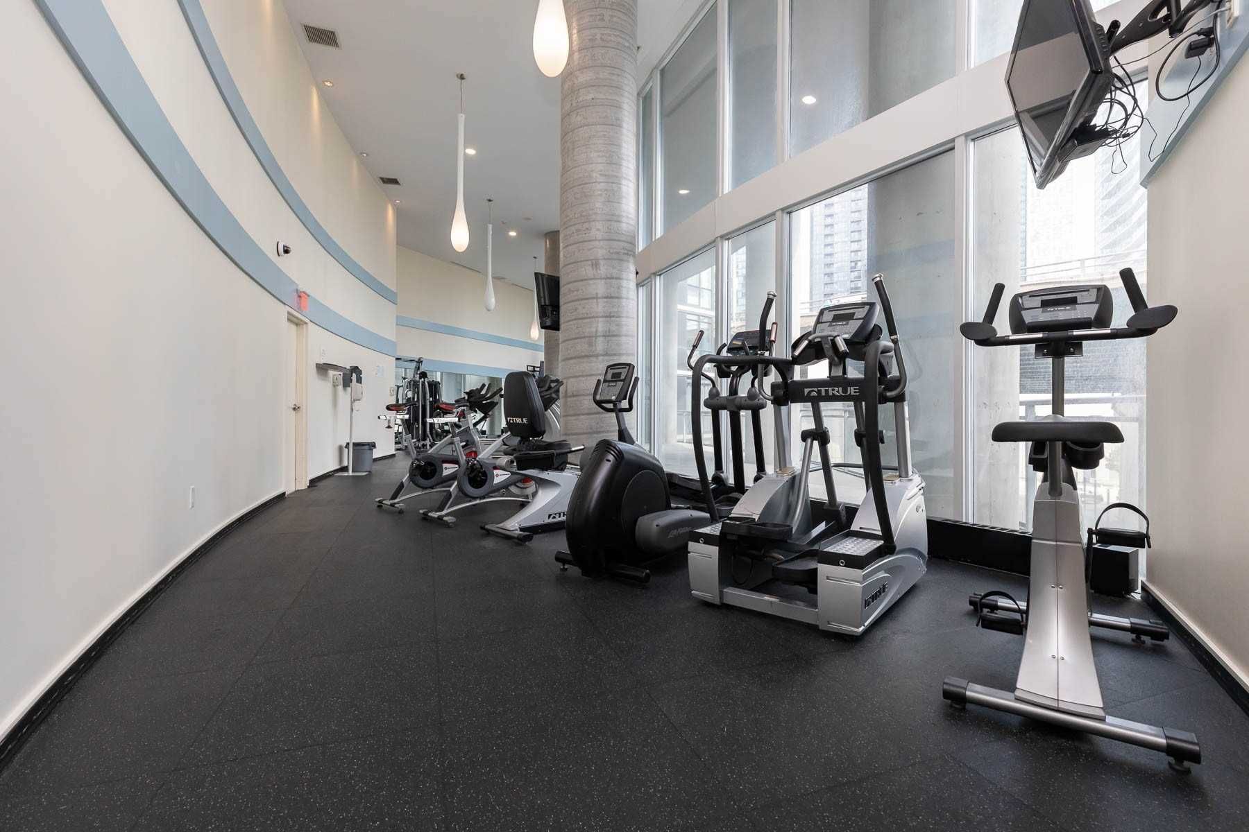 38 Dan Leckie Way 2516
