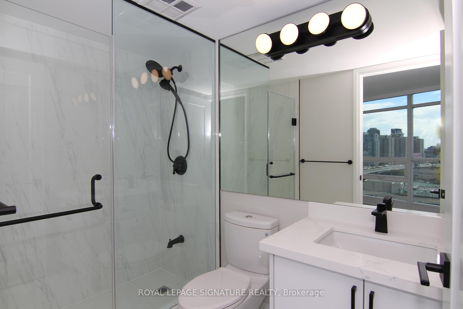 2 Bedrooms Condo at 219 Fort York,  Toronto For sale