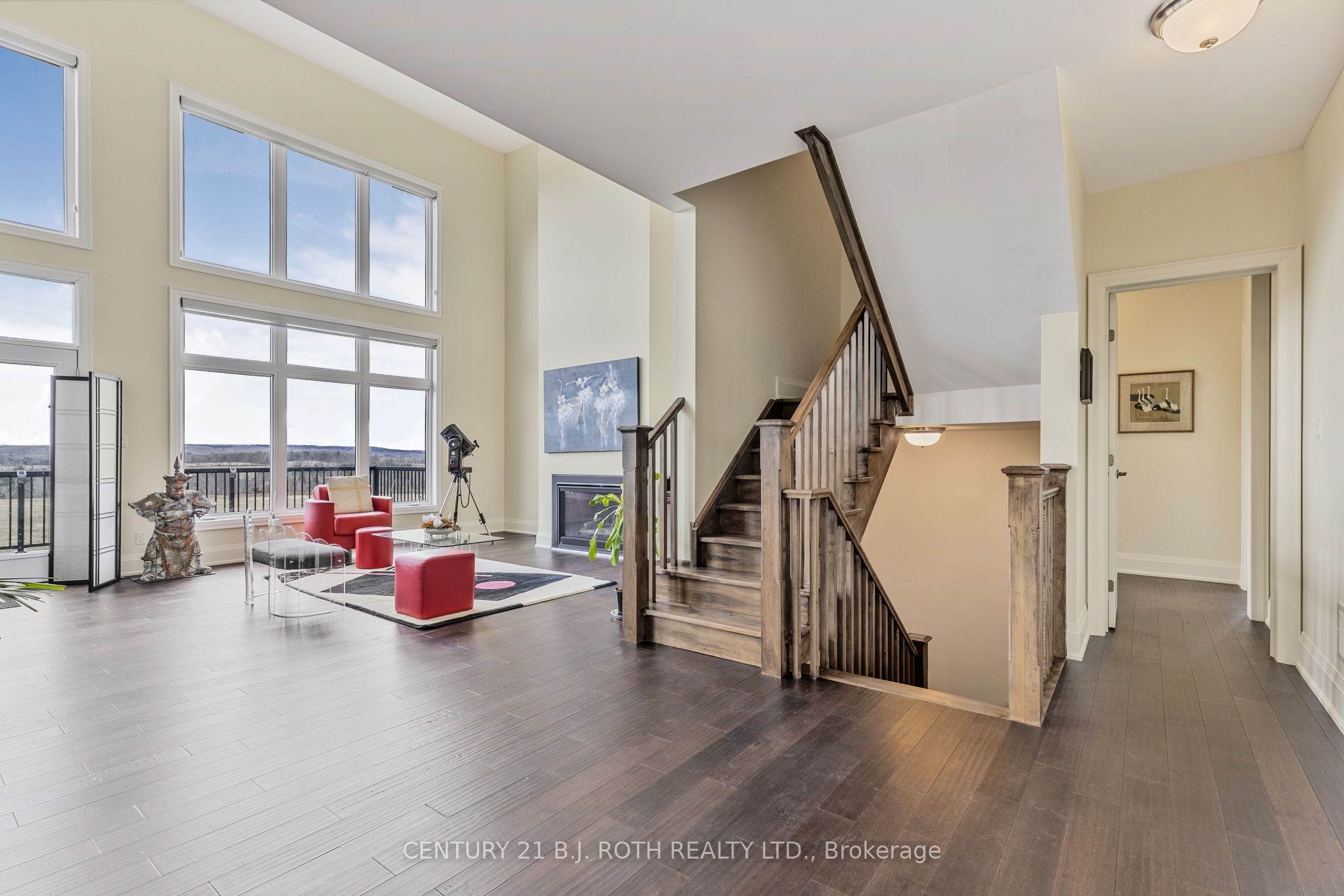 8 Morgan Drive