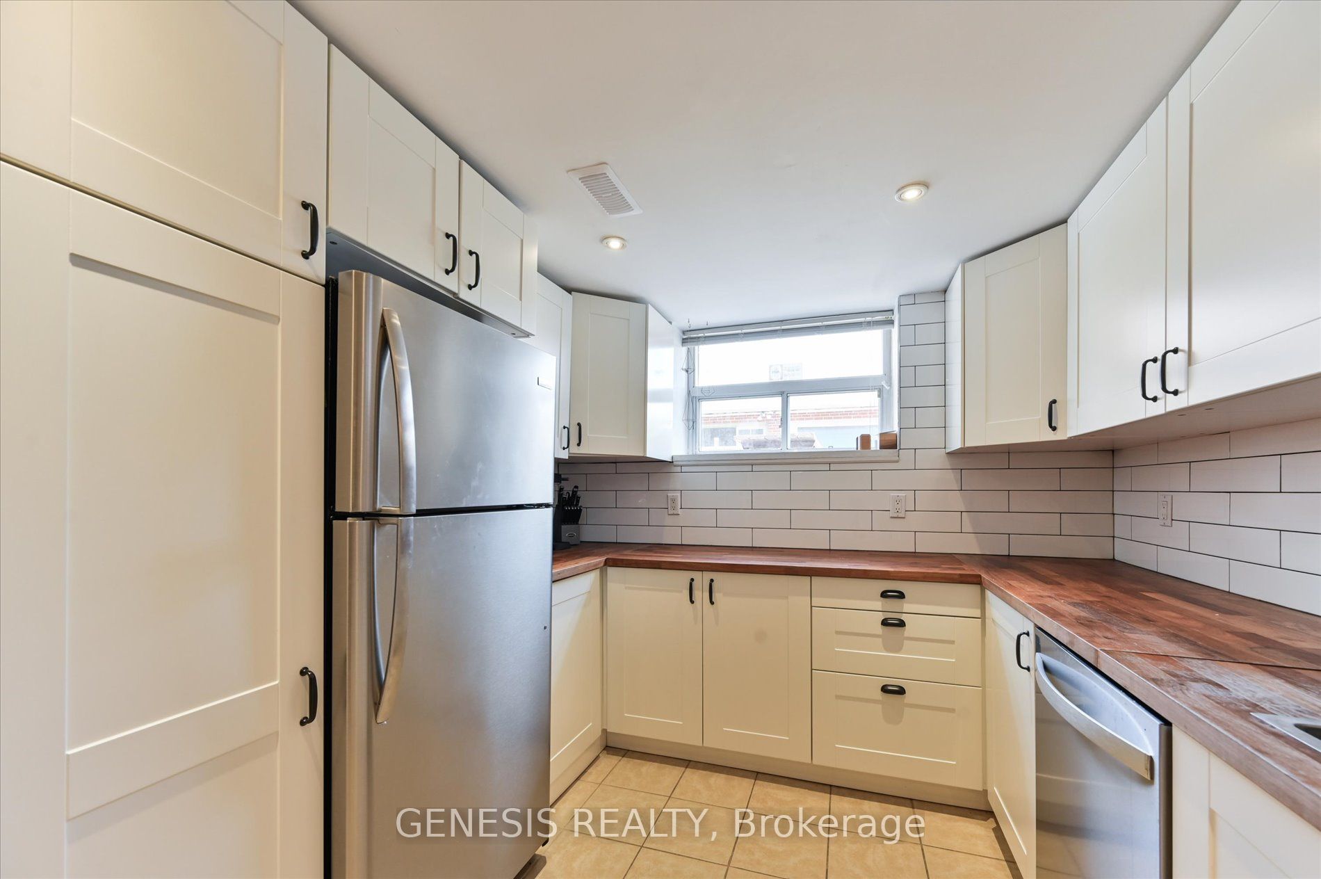455 Caledonia Road