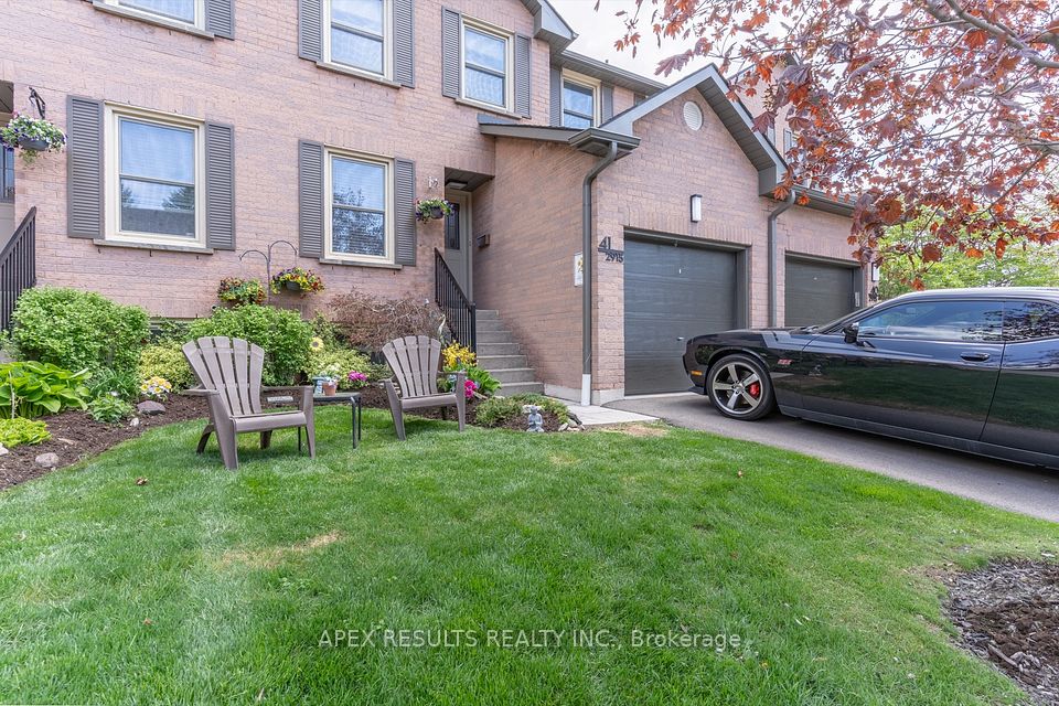 2915 Headon Forest Drive, Burlington, ON L7M 3Z6