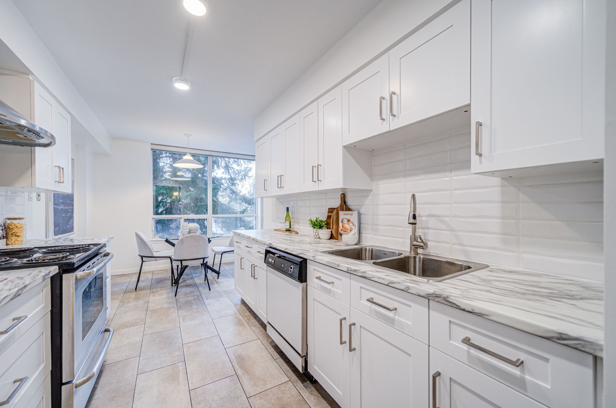 120 Promenade Circle 212