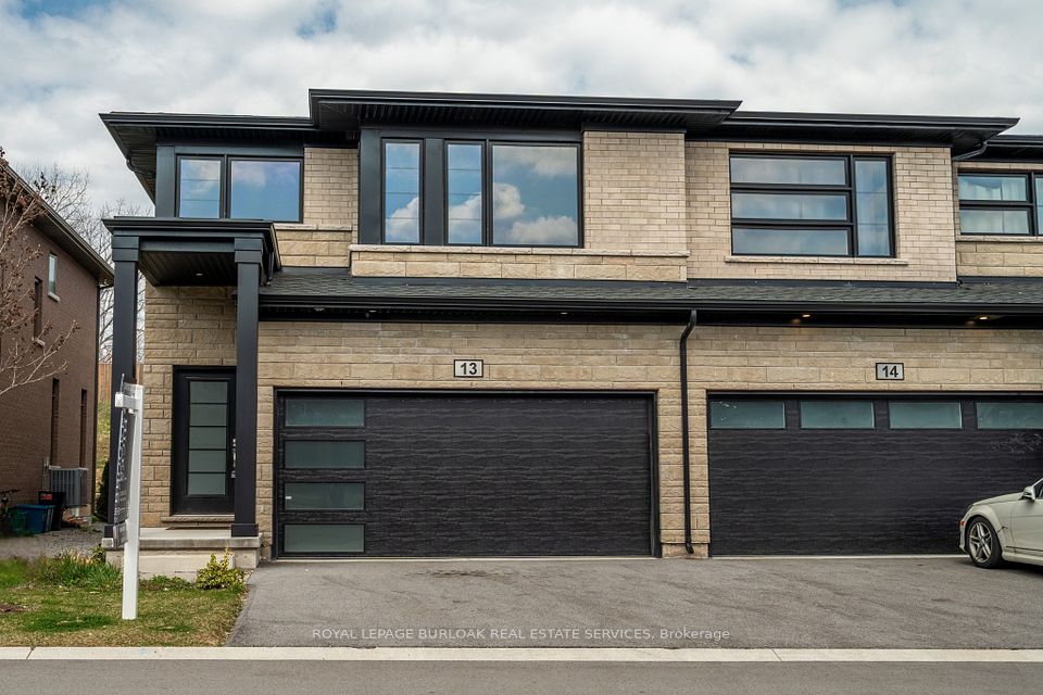 4552 Portage