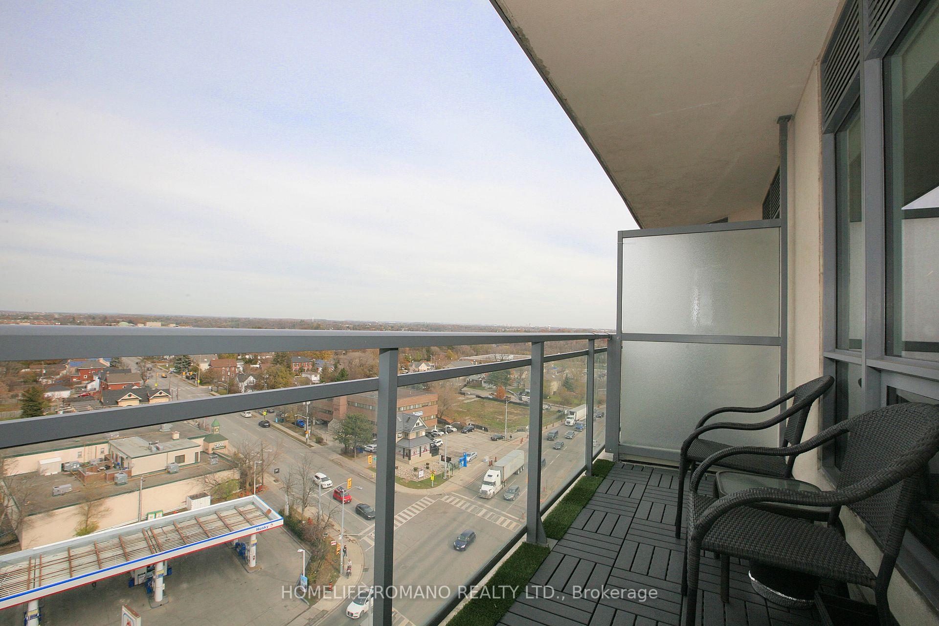 2 Bedrooms Condo at 7730 Kipling, Vaughan For sale
