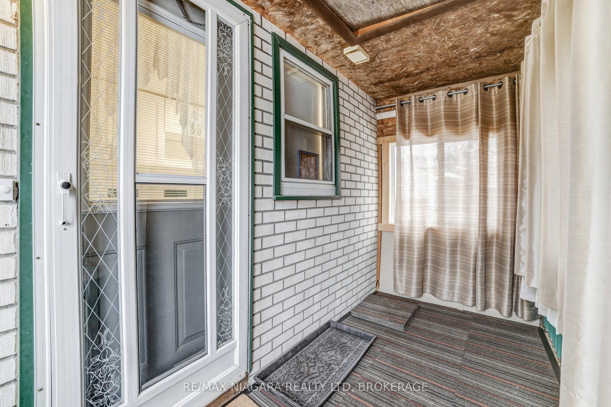 6704 Ailanthus Avenue #MAIN, Niagara Falls 217 - Arad/Fallsview