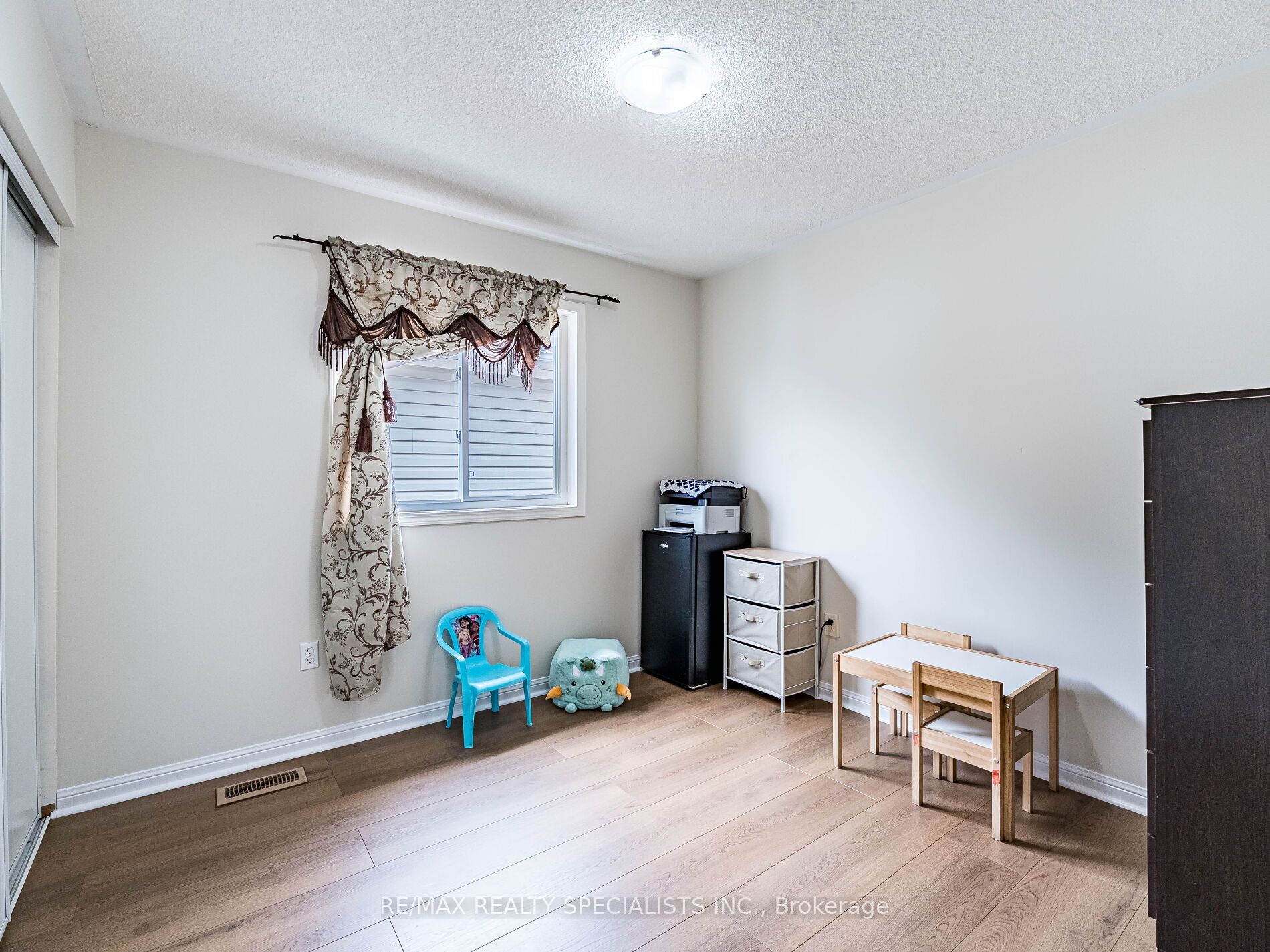 18 Jessop Drive