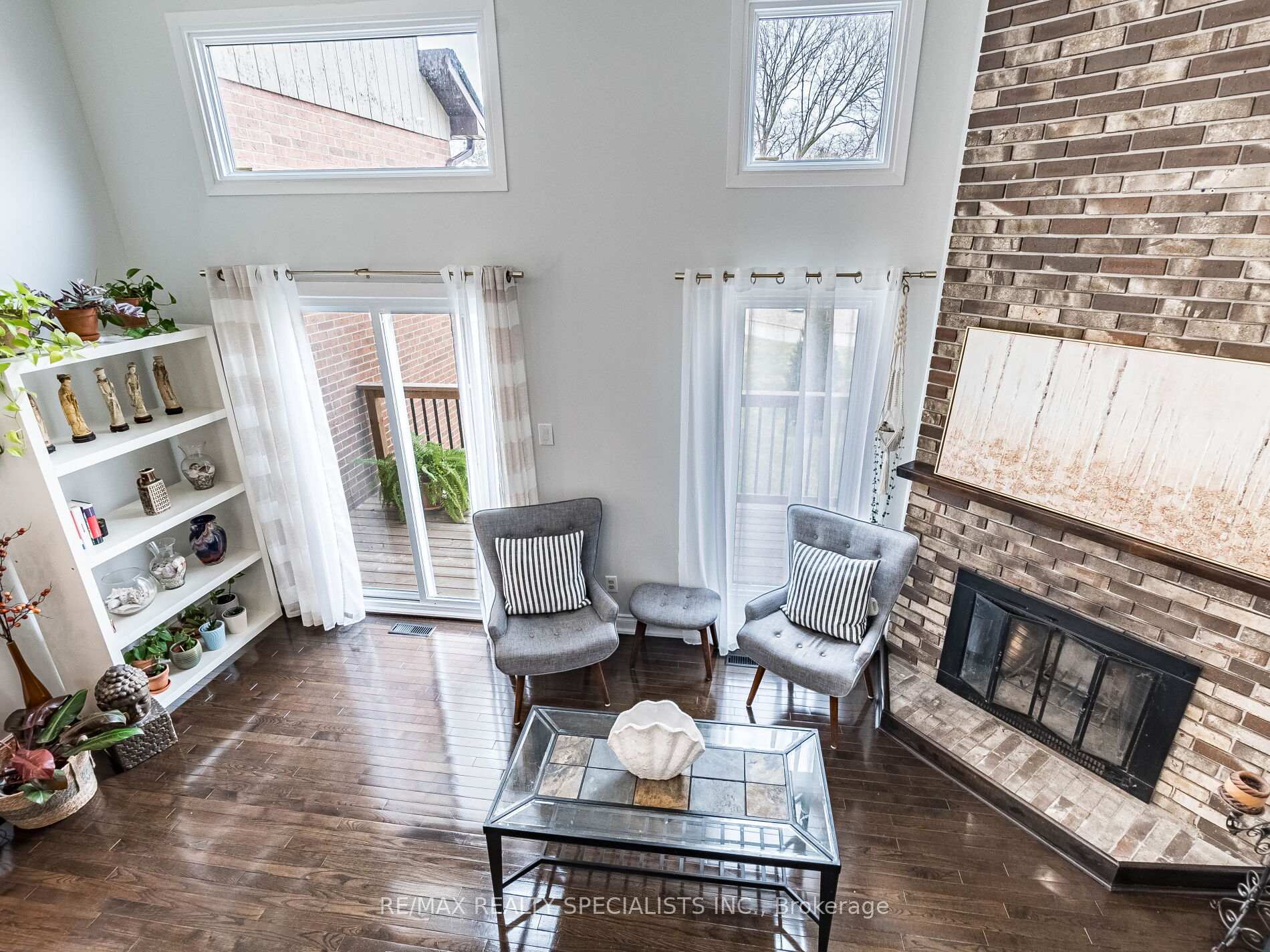 3 Bedrooms Condo at 1764 Rathburn,  Mississauga For sale