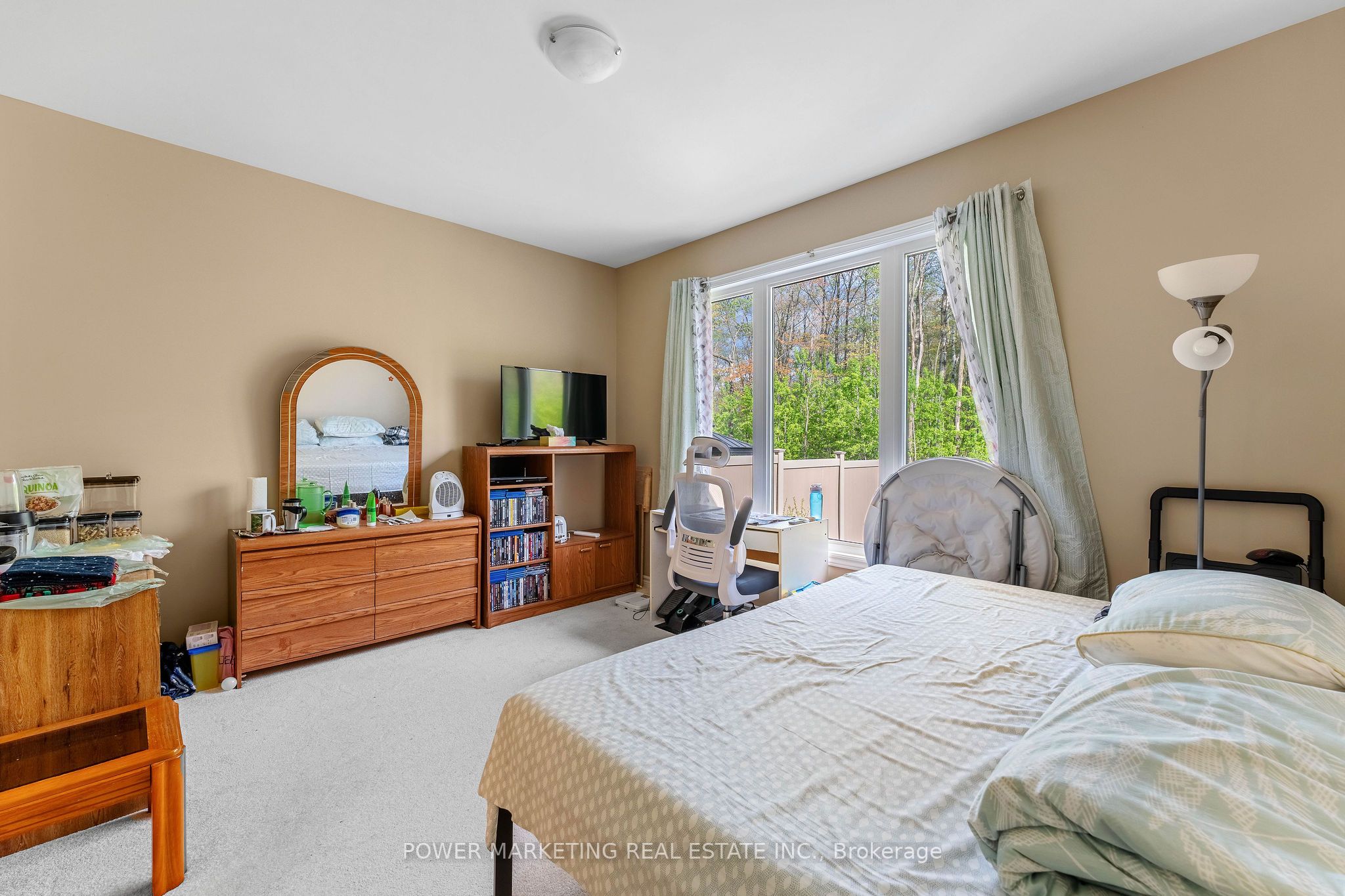 6356 RENAUD Road