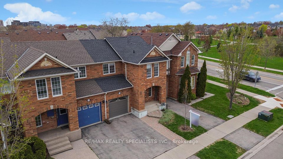 2463 Carberry