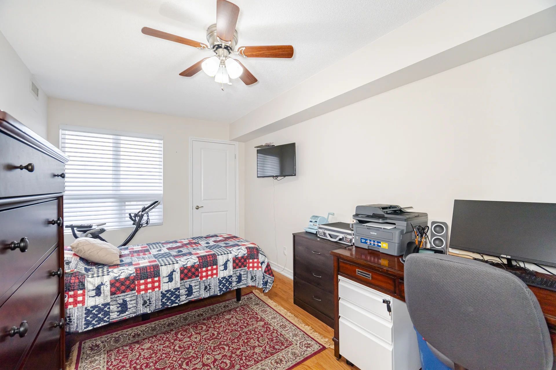 8026 Kipling Avenue W 403