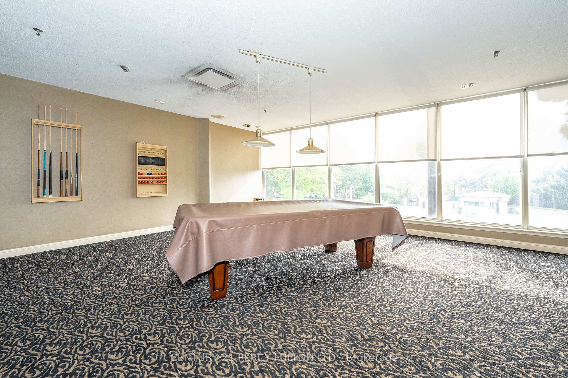 2 Bedrooms Condo at 3 Greystone Walk, Toronto For sale