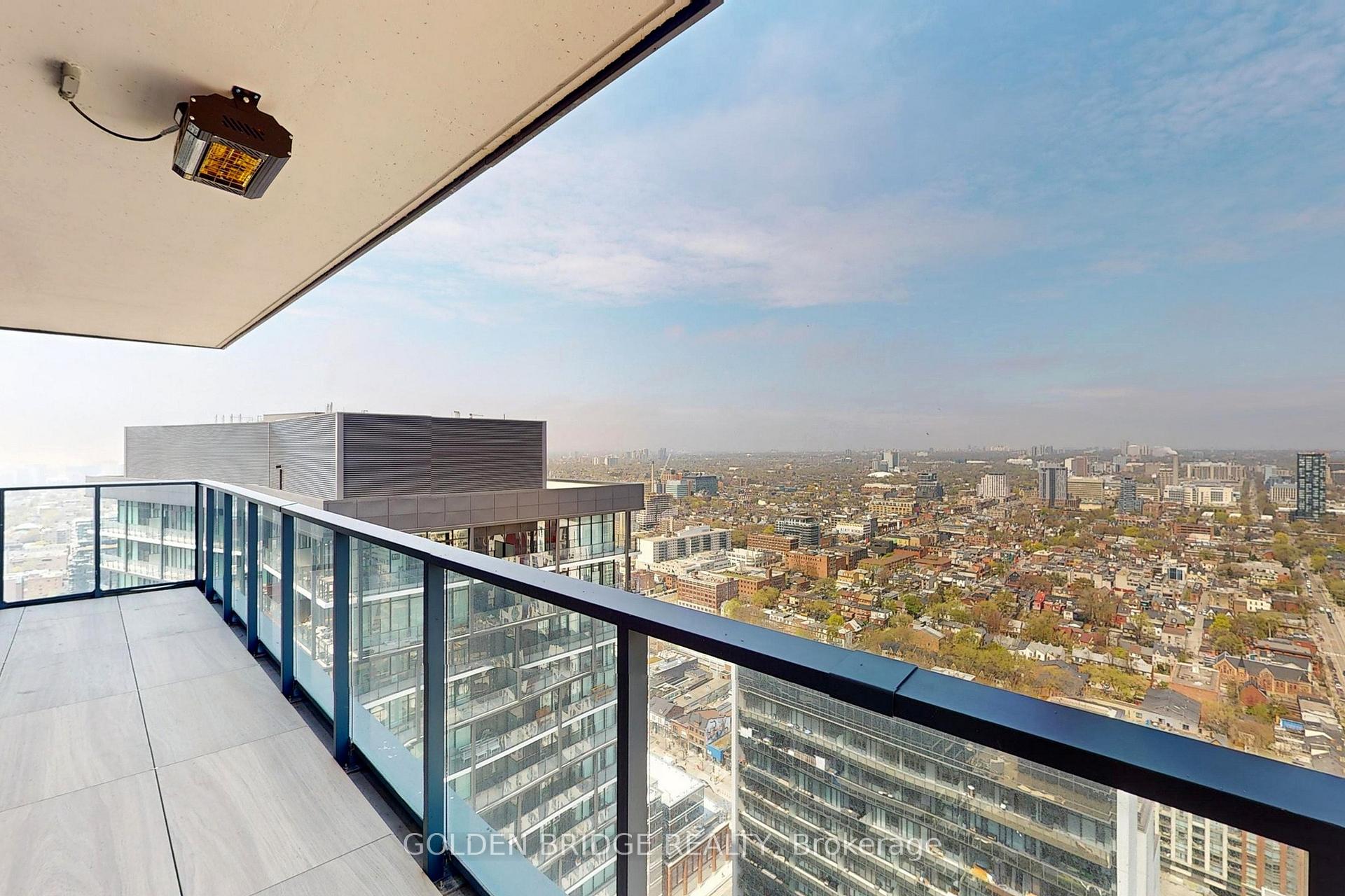 3 Bedrooms Condo at 38 Widmer, Toronto For sale