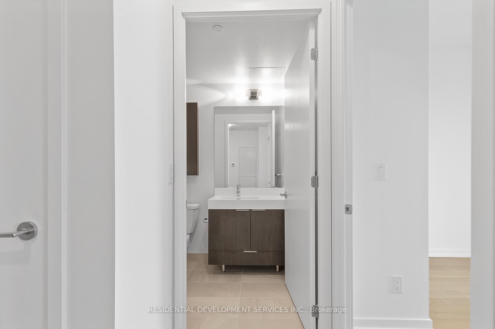 3 Bedrooms Condo at 3100 Keele,  Toronto For sale