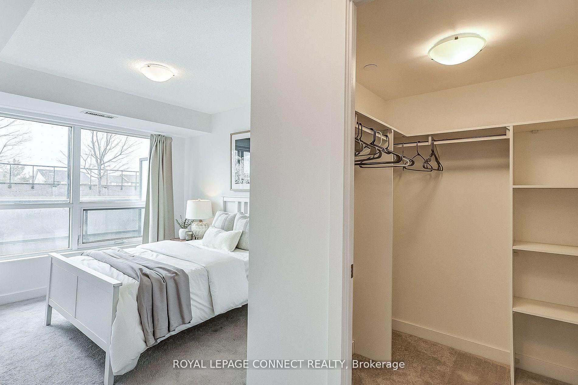1 Bedroom Condo at 8 Trent, Toronto For sale