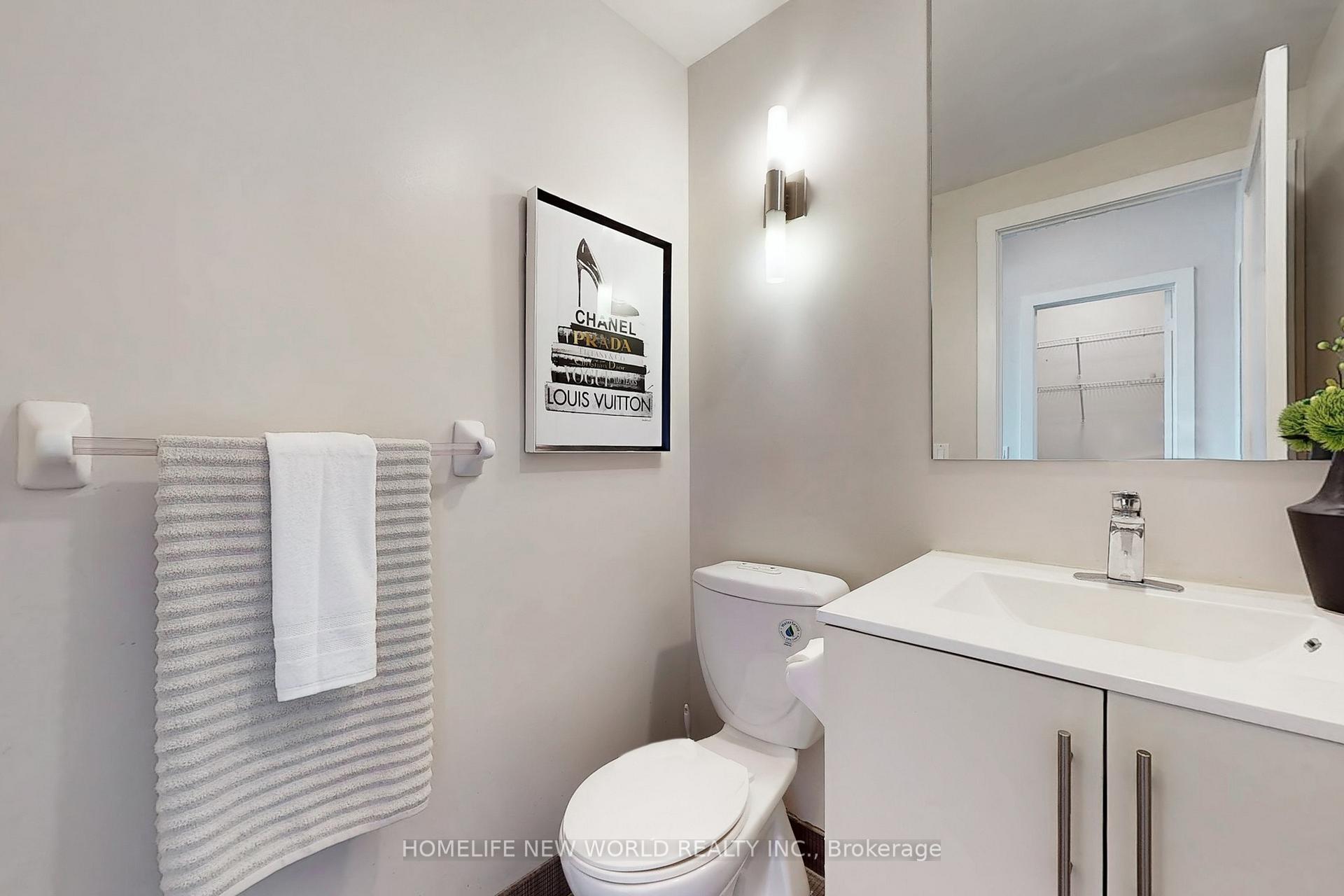 2 Bedrooms Condo at 120 Homewood, Toronto For sale