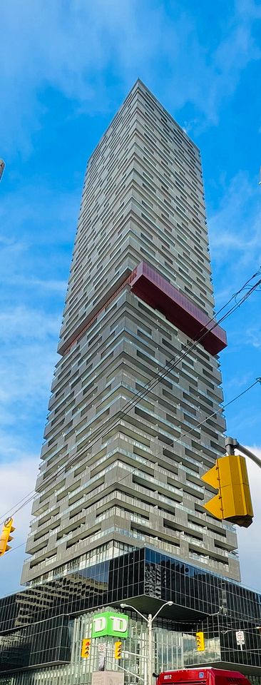 8 Eglinton Avenue