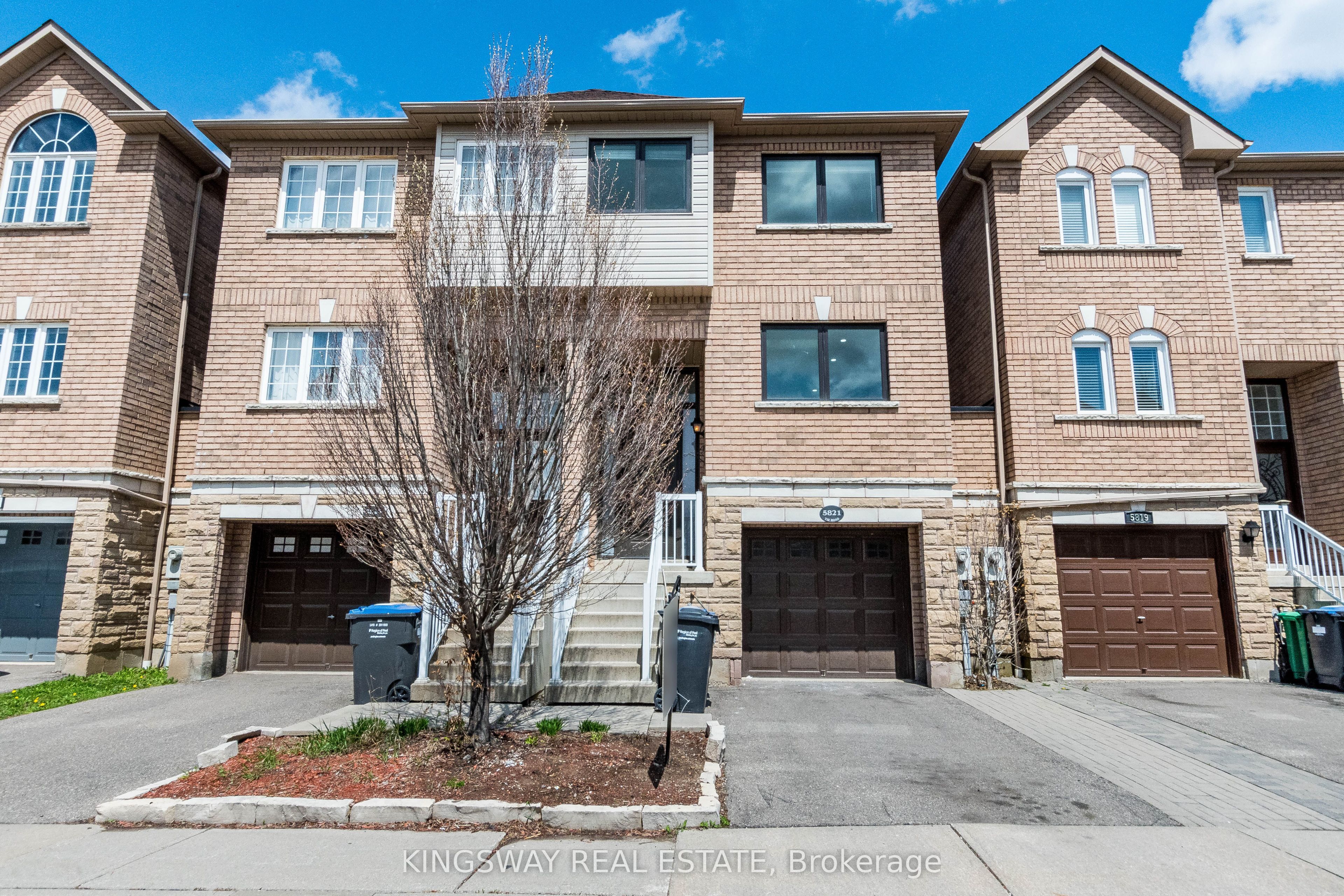 5821 Tiz Road, Mississauga Hurontario
