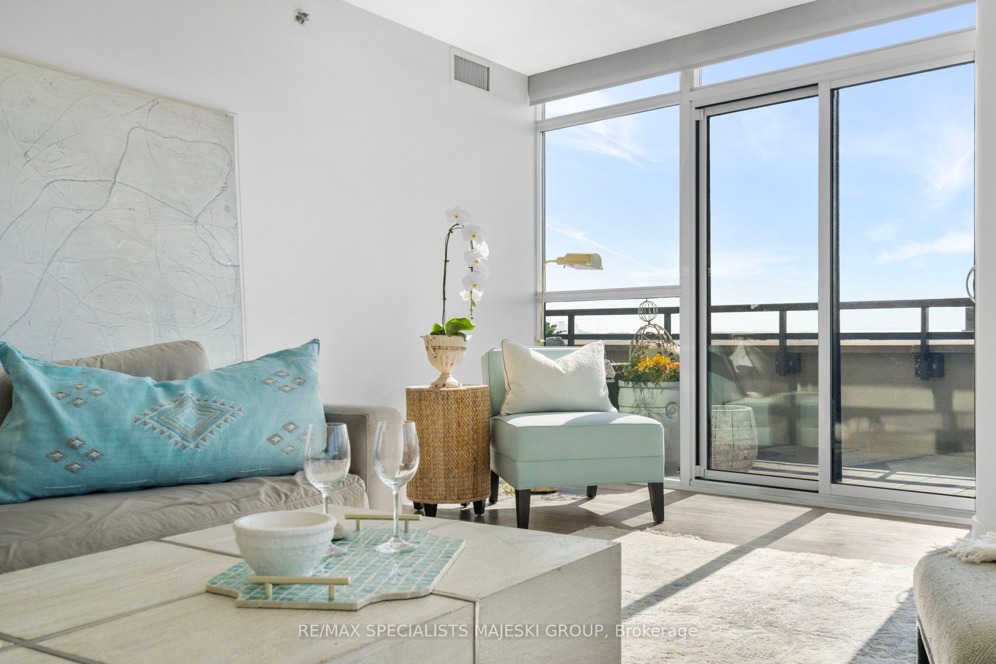11 Superior Avenue, #706