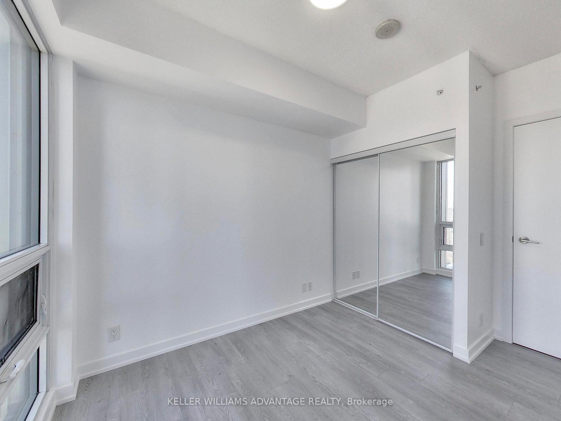 2 Bedrooms Condo at 2200 Lake Shore, Toronto For sale