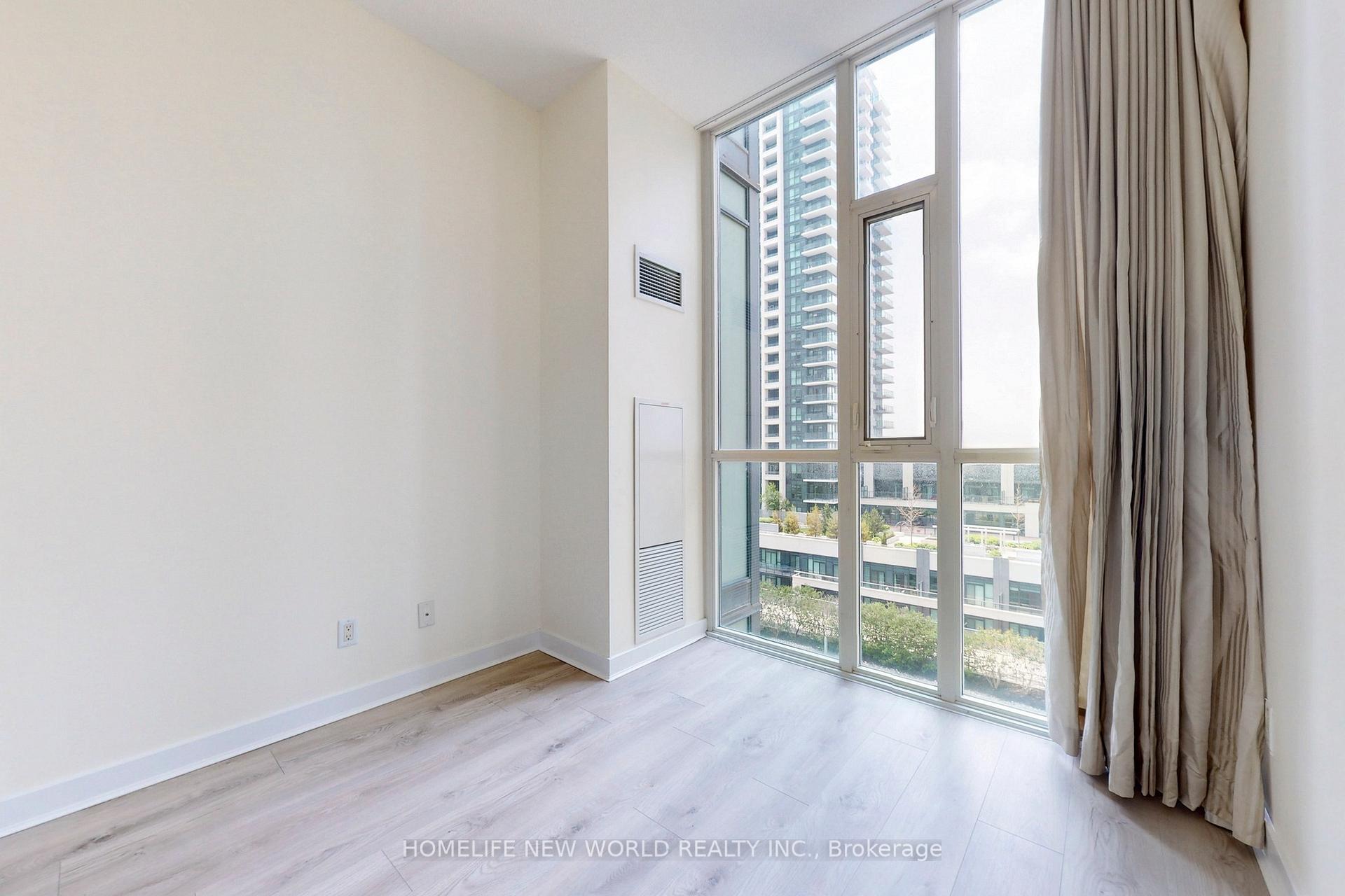 2 Bedrooms Condo at 4070 Confederation, Mississauga For sale
