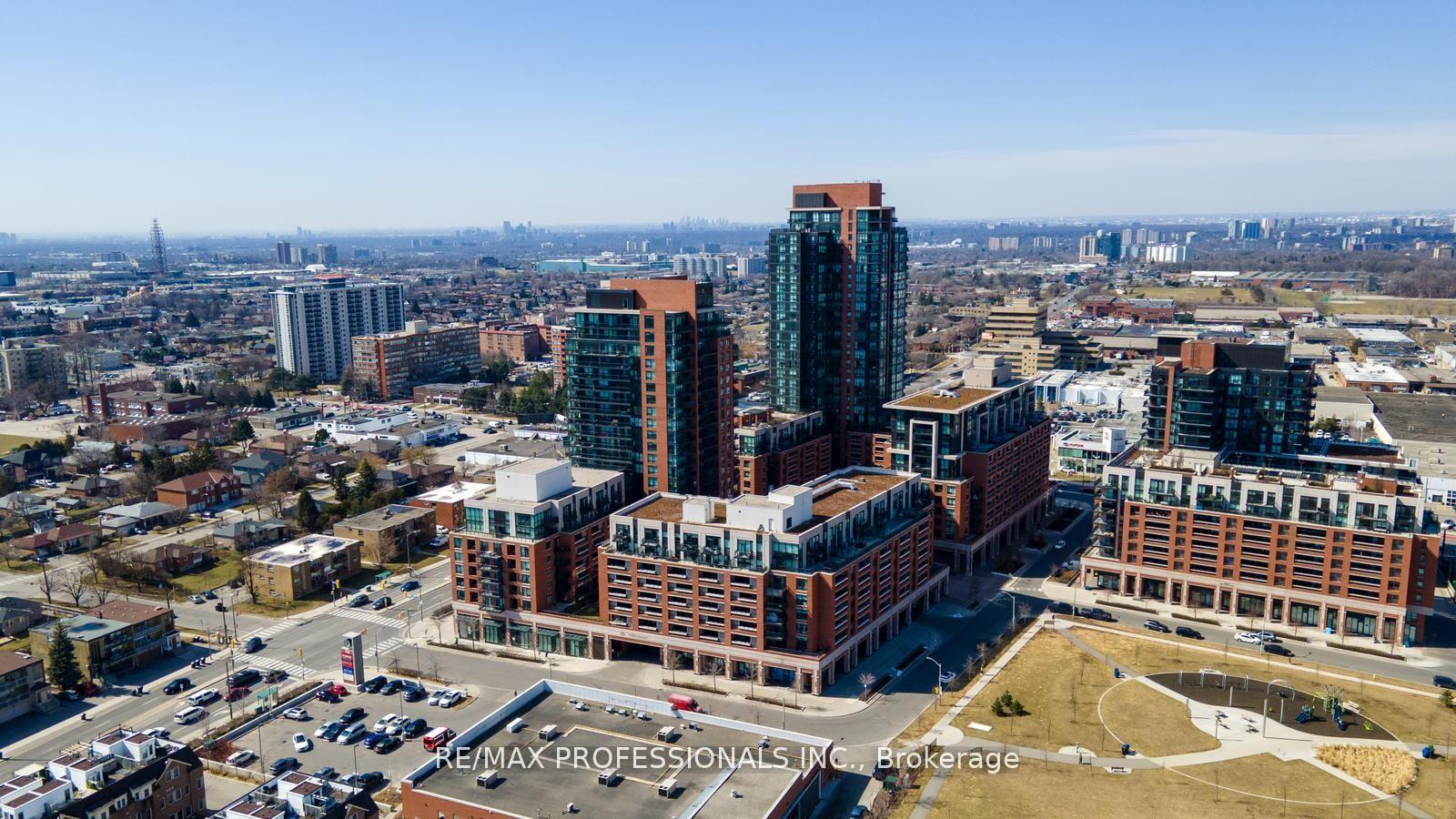 2 Bedrooms Condo at 800 Lawrence,  Toronto For sale