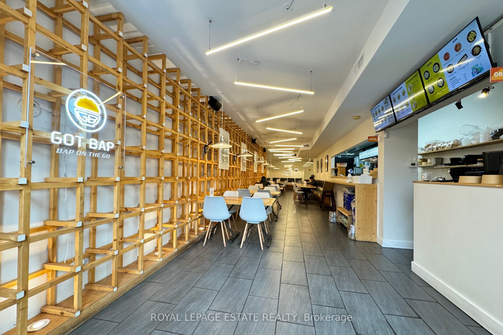 4895 Yonge Street, #1F