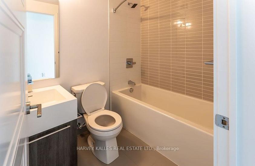 25 Neighbourhood Lane 714
