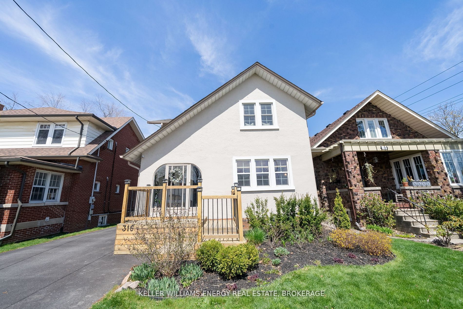 316 King Street, Oshawa, ON L1H 1C8