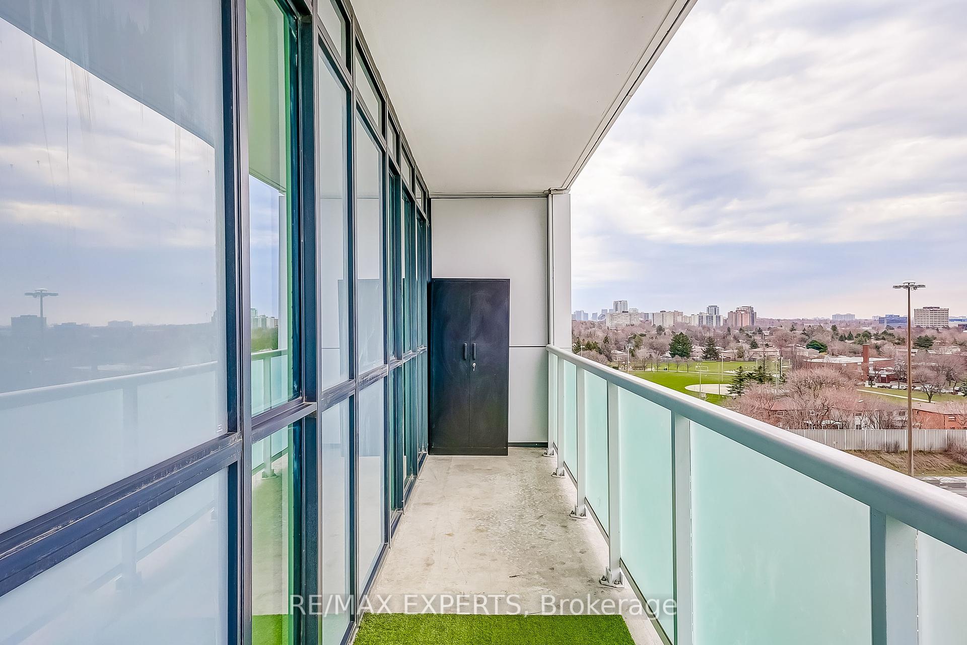 2 Bedrooms Condo at 188 Fairview Mall,  Toronto For sale